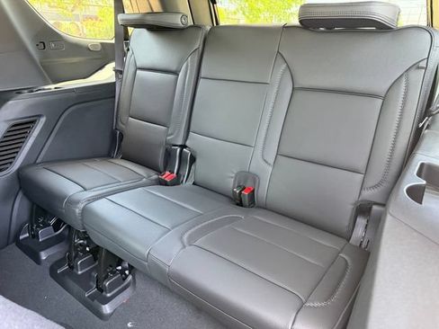 New 2026 GMC Yukon Denali RWD image 12