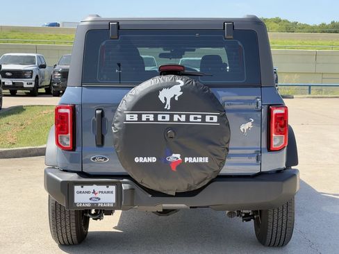 New 2025 Ford Bronco 4-Door AWD/4WD image 40