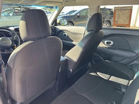 Used 2019 Kia Soul image 34