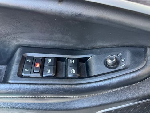 Used 2022 Jeep Grand Cherokee L Limited AWD/4WD image 12