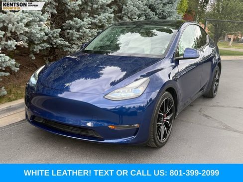 Used 2023 Tesla Model Y Performance AWD/4WD image 2