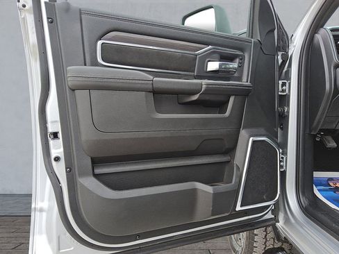 New 2026 RAM 2500 Laramie w/ Night Edition image 17