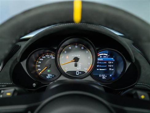 Used 2025 Porsche 718 Cayman GT4 RS RWD image 22