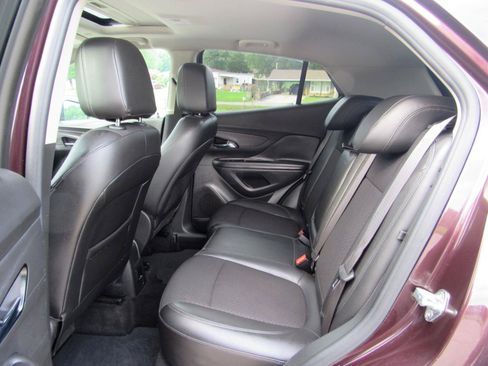 Used 2017 Buick Encore Preferred FWD image 5