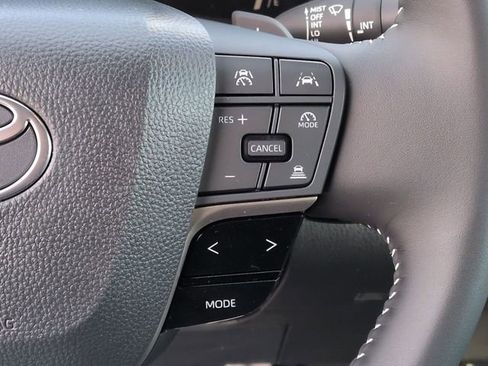 Used 2026 Toyota Camry SE image 16