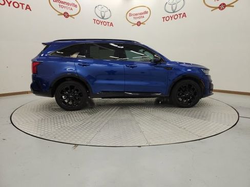 Used 2023 Kia Sorento SX FWD image 3
