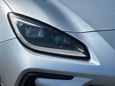 Used 2022 Subaru BRZ Limited RWD image 40
