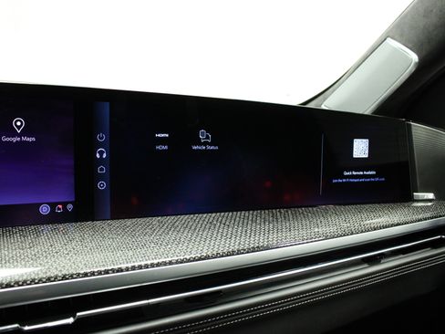 Used 2025 Cadillac Escalade V image 31