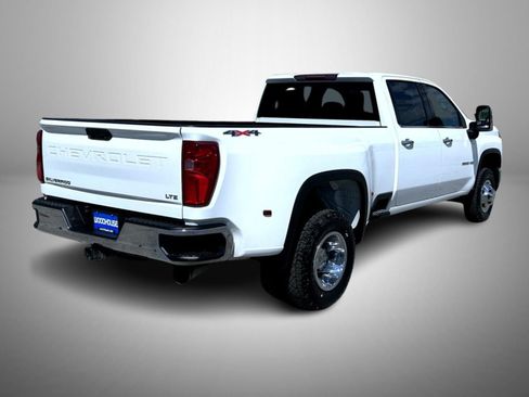 Certified 2024 Chevrolet Silverado 3500 LTZ w/ LTZ Convenience Package AWD/4WD image 5