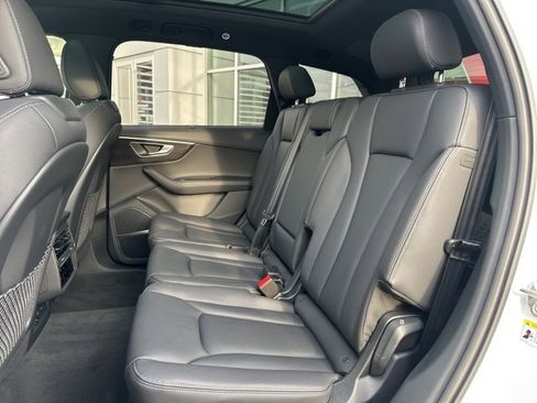 New 2026 Audi Q7 3.0T Premium Plus image 12