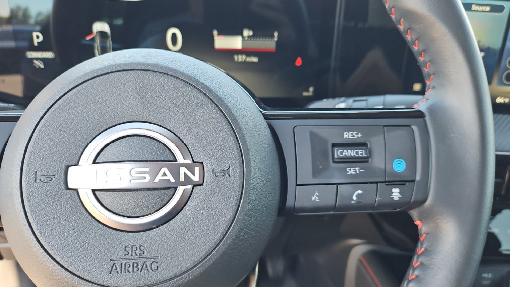 Used 2026 Nissan Kicks SR FWD image 8