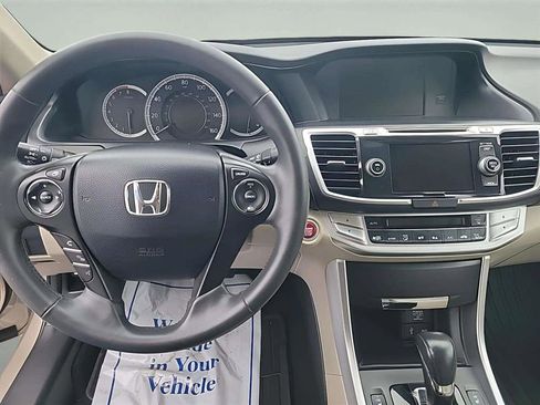 Used 2015 Honda Accord EX-L image 10