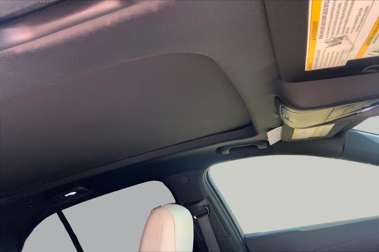Used 2019 Cadillac XT4 Sport AWD/4WD image 14