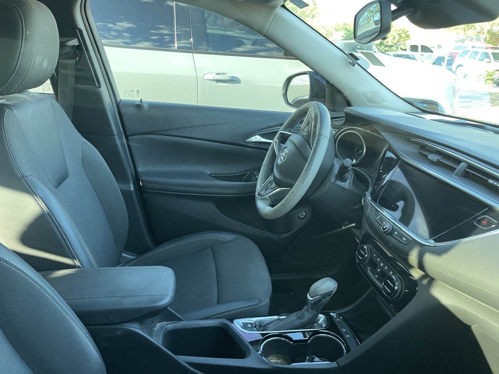 Used 2023 Buick Encore GX Select w/ Experience Buick Package FWD image 7