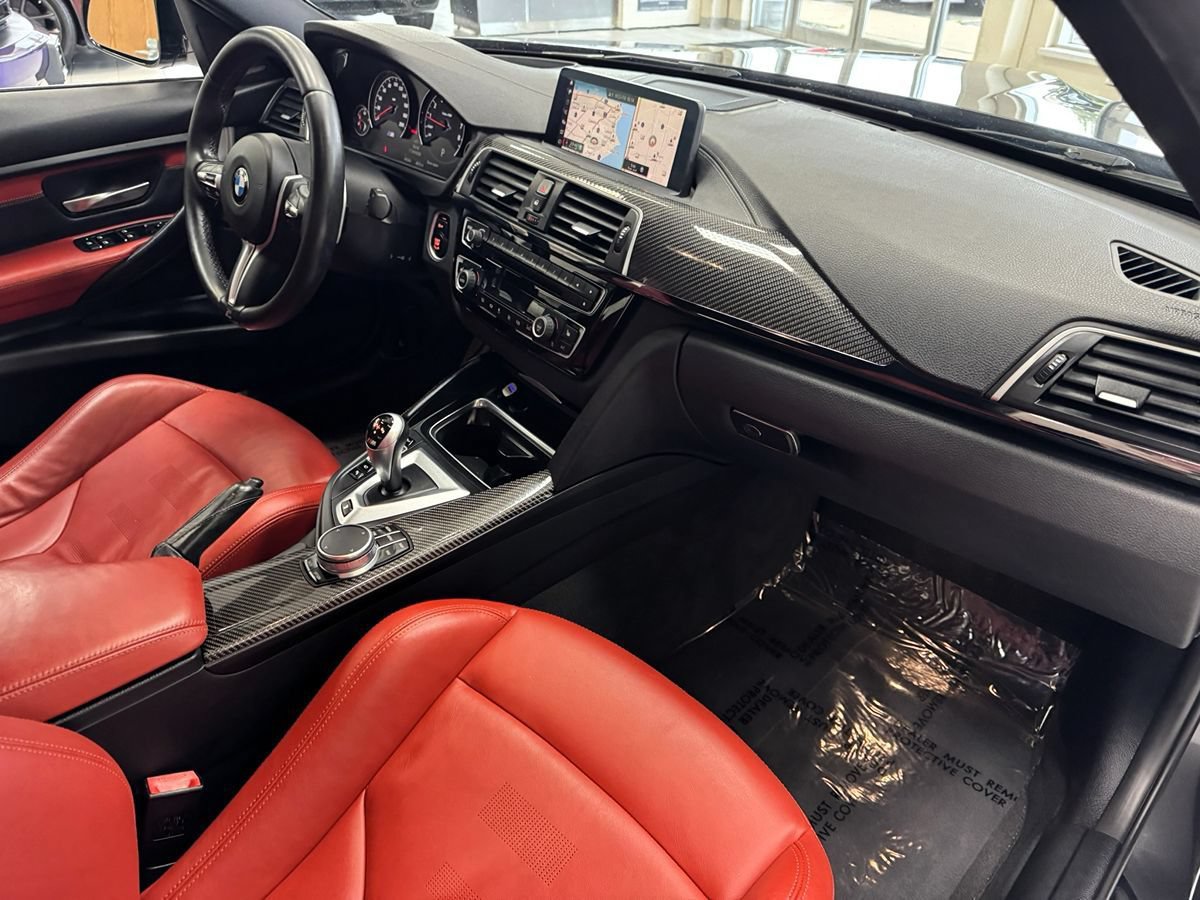 Used 2018 BMW M3 RWD image 22