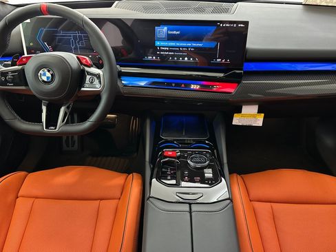 New 2026 BMW M5 Touring AWD/4WD image 15