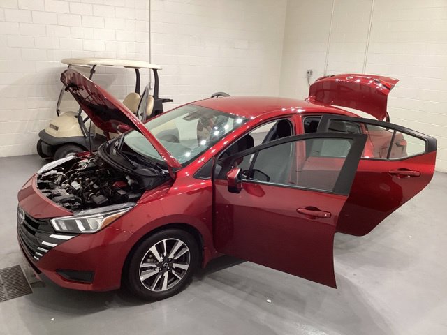 Used 2024 Nissan Versa SV w/ Trunk Package FWD image 9