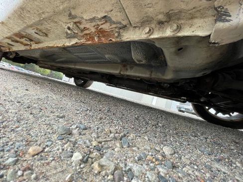 Used 2011 Ford Fusion SEL FWD image 18