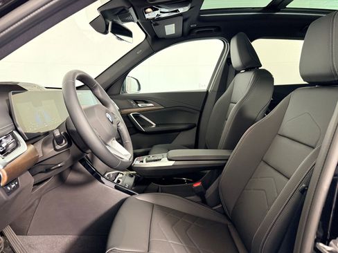 Used 2026 BMW X1 xDrive28i w/ Technology Package image 44