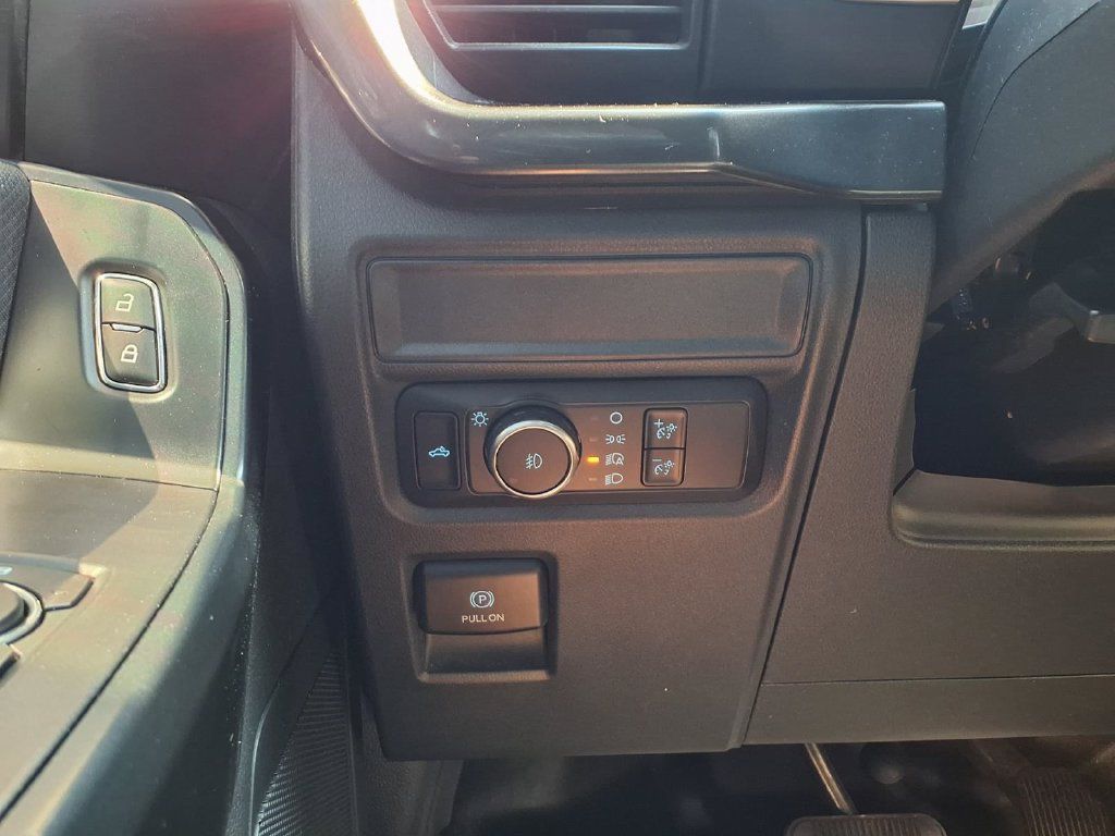 Used 2022 Ford F150 XL w/ STX Appearance Package RWD image 13