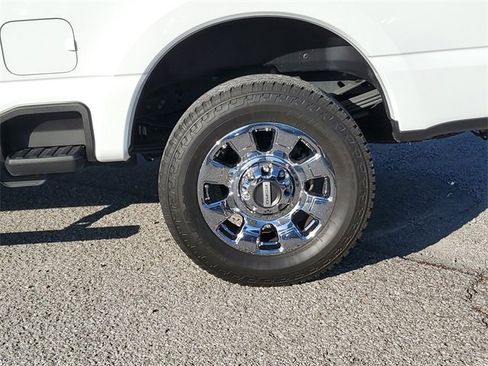 Used 2023 Ford F350 Lariat w/ Lariat Ultimate Package image 8