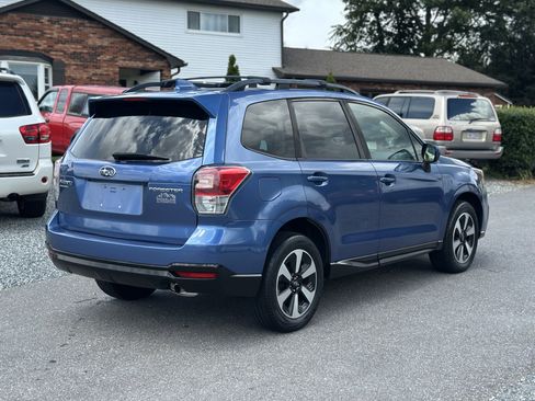 Used 2018 Subaru Forester 2.5i Premium w/ All-Weather Package AWD/4WD image 3