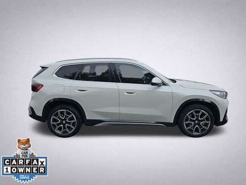Certified 2025 BMW X1 xDrive28i w/ Premium Package AWD/4WD image 3