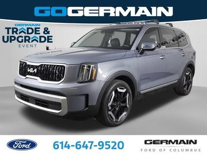 Used 2024 Kia Telluride EX w/ EX Captain's Chair Package