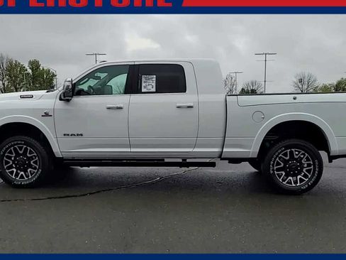 New 2026 RAM 2500 Limited AWD/4WD image 5