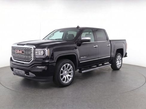 Used 2017 GMC Sierra 1500 Denali AWD/4WD image 3