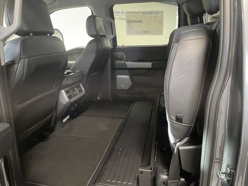 New 2026 Ford F350 Lariat w/ FX4 Off-Road Package image 25