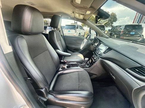 Used 2018 Buick Encore Preferred FWD image 26