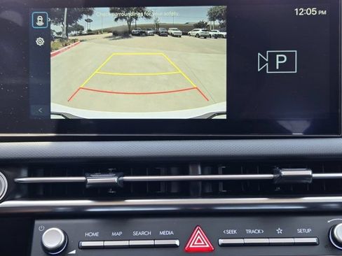 Used 2025 Hyundai Tucson SE FWD image 13