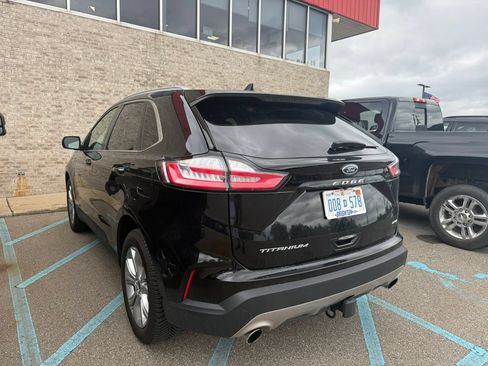 Used 2023 Ford Edge Titanium w/ Class II Trailer Tow Package AWD/4WD image 6