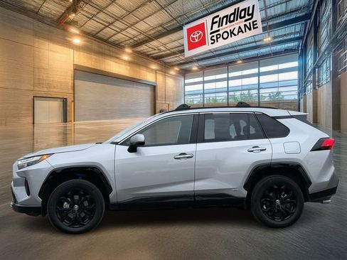 Certified 2024 Toyota RAV4 SE image 3