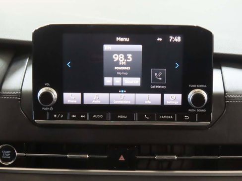 Used 2023 Mitsubishi Outlander ES image 12