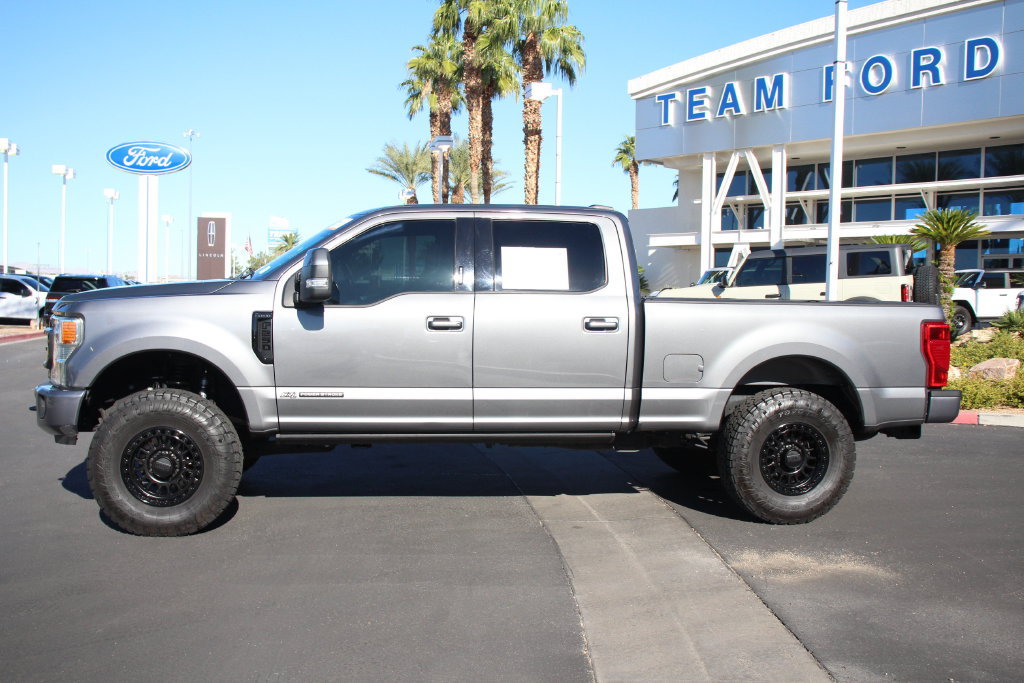 Certified 2022 Ford F250 Lariat w/ Lariat Value Package AWD/4WD image 4
