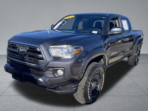 Used 2019 Toyota Tacoma SR5 image 2
