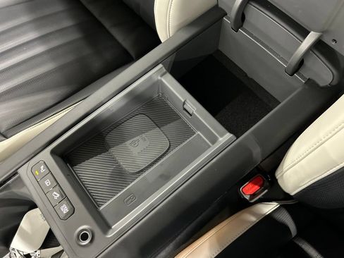 Certified 2024 Kia EV9 GT-Line AWD/4WD image 27