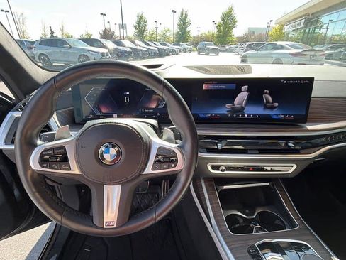 Used 2024 BMW X7 xDrive40i w/ M Sport Package AWD/4WD image 13