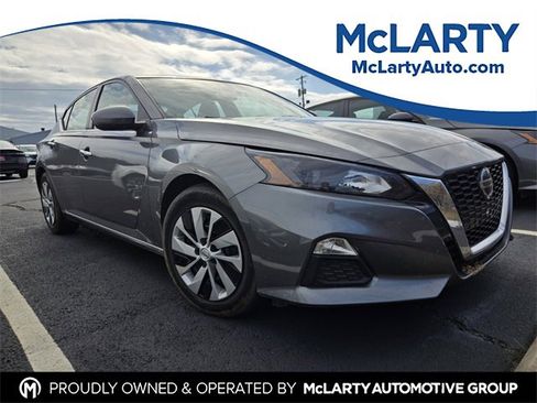 Certified 2022 Nissan Altima 2.5 S image 1