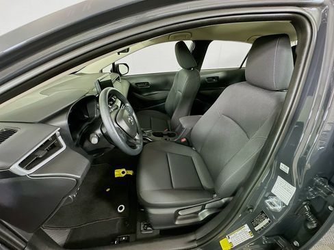 Used 2026 Toyota Corolla LE FWD image 21