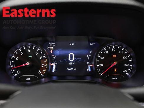 Used 2024 Jeep Compass Latitude AWD/4WD image 17