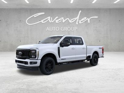 New 2026 Ford F250 Lariat w/ Black Appearance Package