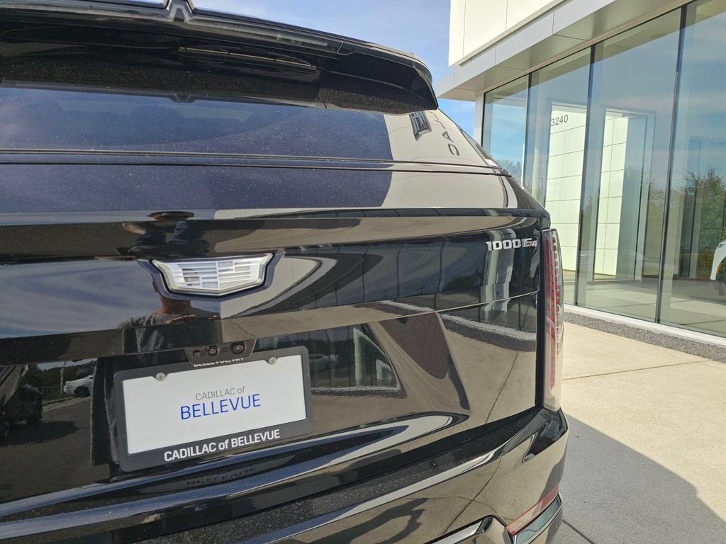 New 2026 Cadillac Escalade IQ Sport 2 AWD/4WD image 16