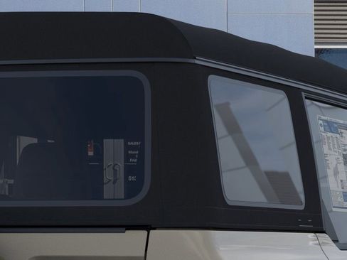New 2025 Ford Bronco 4-Door AWD/4WD image 25