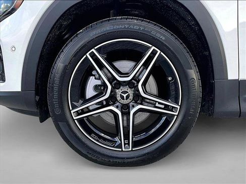Used 2026 Mercedes-Benz GLB 250 image 14