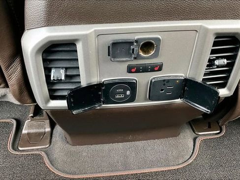 Used 2021 Ford F250 King Ranch w/ King Ranch Ultimate Package AWD/4WD image 11