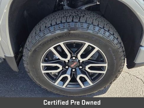 Used 2026 GMC Sierra 1500 AT4 w/ AT4 Premium Package AWD/4WD image 17
