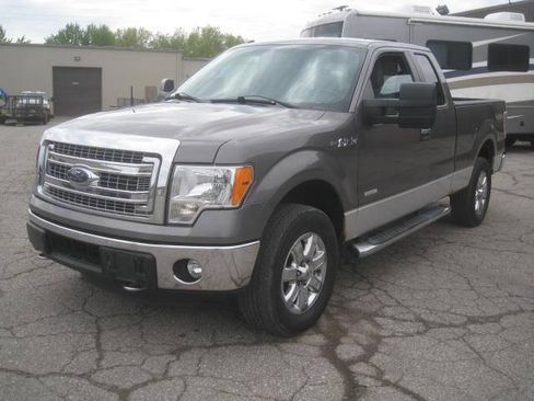 Used 2014 Ford F150 XLT w/ XLT Chrome Package AWD/4WD image 1